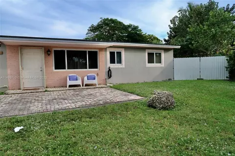 16711 NW 73rd Ave, Hialeah, FL 33015 photo 19