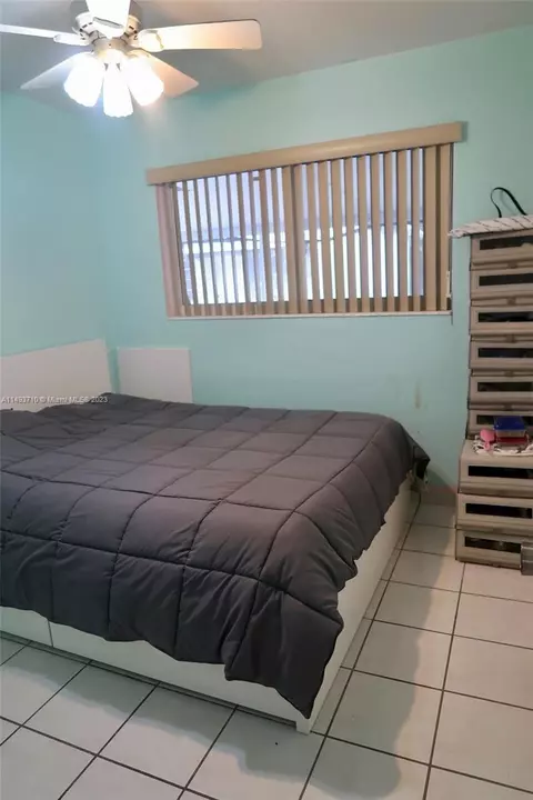 16711 NW 73rd Ave, Hialeah, FL 33015 photo 30