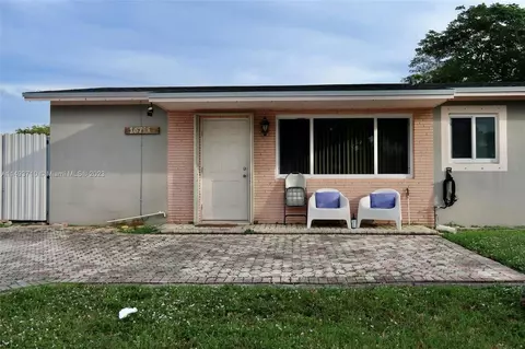 16711 NW 73rd Ave, Hialeah, FL 33015 photo 4