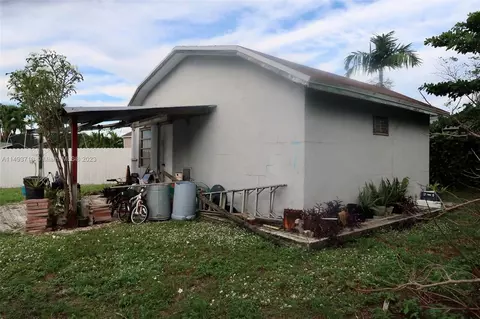 16711 NW 73rd Ave, Hialeah, FL 33015 photo 24