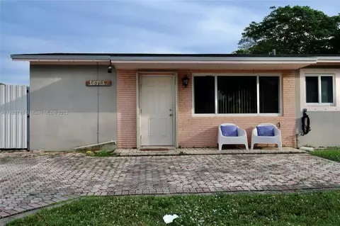 16711 NW 73rd Ave, Hialeah, FL 33015 photo 9