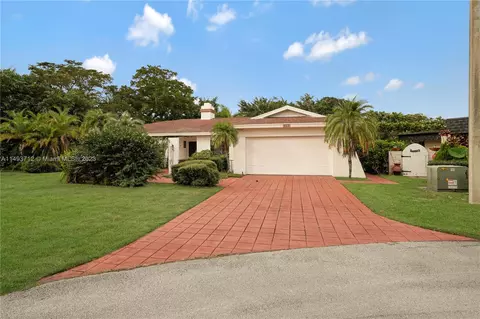 5505 Mulberry Dr, Tamarac, FL 33319