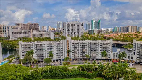 Undisclosed, Hallandale Beach, FL 33009