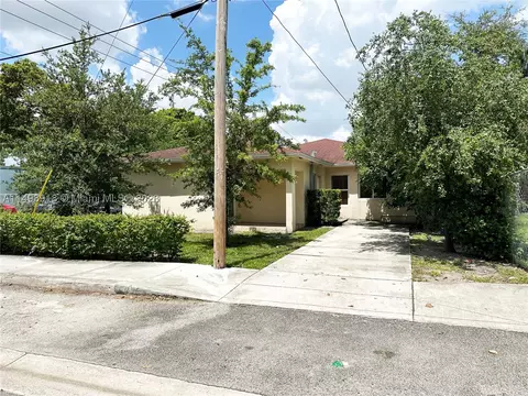 515 NW 77th St, Miami, FL 33150