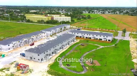 1261 NW 3rd Ln #1261, Florida City, FL 33034