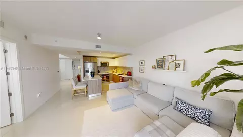 5300 NW 85th Ave #408, Doral, FL 33166