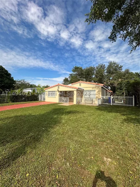 1515 NE 171st St, North Miami Beach, FL 33162