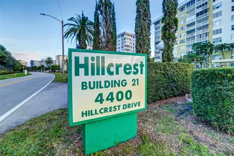 4400 Hillcrest Dr #506A, Hollywood, FL 33021
