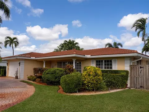 4705 Garfield St, Hollywood, FL 33021