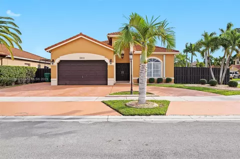 2911 SW 149th Pl, Miami, FL 33185