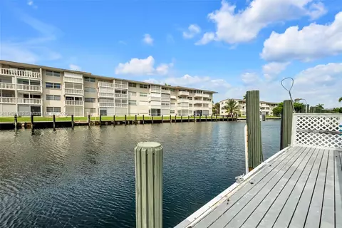 419 Golden Isles Dr #105, Hallandale Beach, FL 33009