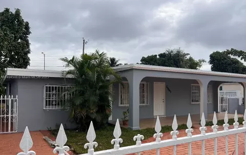 Undisclosed, Hialeah, FL 33010 photo 13