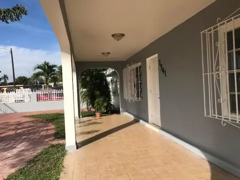 Undisclosed, Hialeah, FL 33010 photo 2