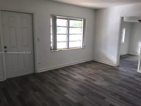 Undisclosed, Hialeah, FL 33010 photo 8