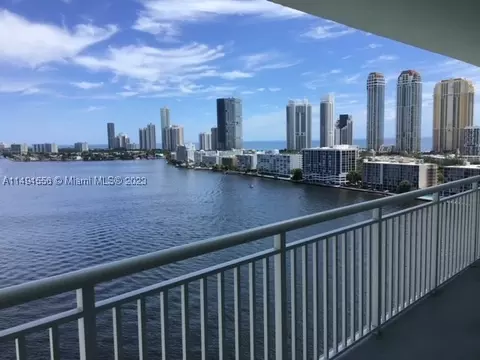 301 174th St #2016, Sunny Isles Beach, FL 33160