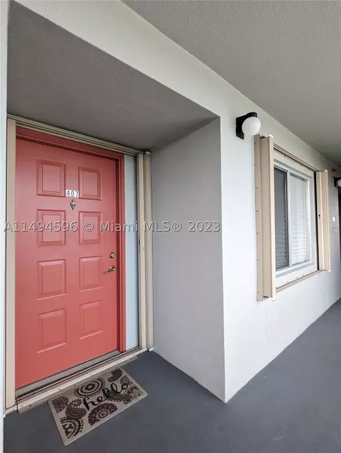 800 SW 137th Ave #407G, Pembroke Pines, FL 33027