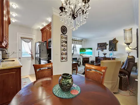 16801 NE 13th Ave #205, Miami, FL 33162