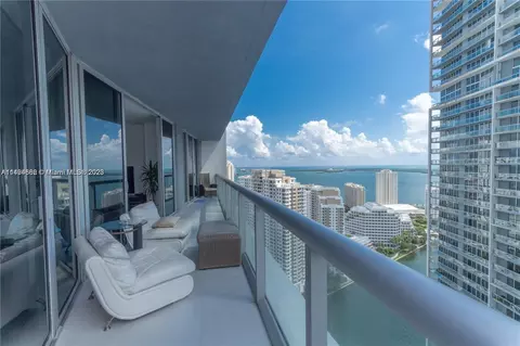475 Brickell Ave #3509, Miami, FL 33131