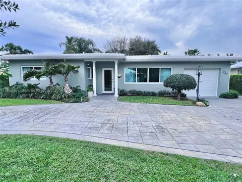 330 Cascade Ln, Palm Beach Shores, FL 33404