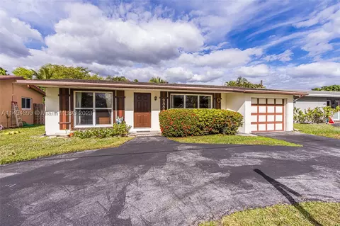 9889 NW 25th Ct, Sunrise, FL 33322