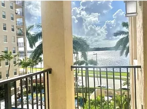 1801 N Flagler Dr #403, West Palm Beach, FL 33407