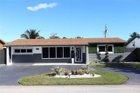 2331 Tarpon Dr, Miramar, FL 33023