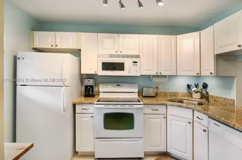 1501 S Ocean Blvd #317, Pompano Beach, FL 33062
