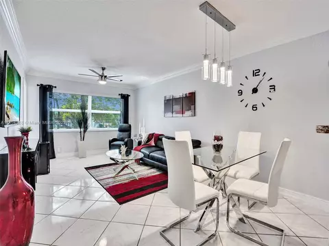 3531 NW 50th Ave #508, Lauderdale Lakes, FL 33319