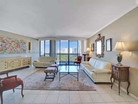 1000 Island Blvd #1905, Aventura, FL 33160