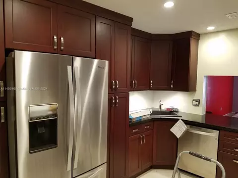 14233 SW 94th Cir Ln #103, Miami, FL 33186