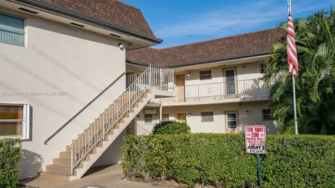 10270 N Military Trl #1B, Palm Beach Gardens, FL 33410