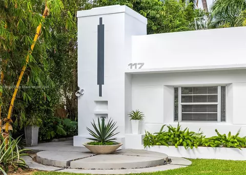 117 1st San Marino Ter, Miami Beach, FL 33139