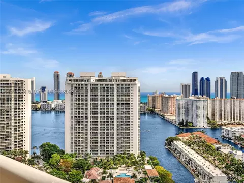 2000 Island Blvd #2902, Aventura, FL 33160