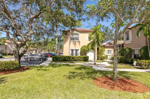 16122 Emerald Cove Rd #16122, Weston, FL 33331