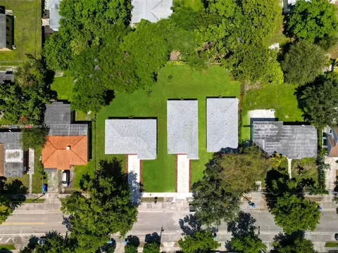 933 NW 50th, Miami, FL 33127