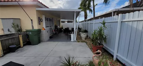 405 W 69th Pl, Hialeah, FL 33014 photo 48