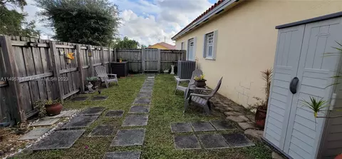 405 W 69th Pl, Hialeah, FL 33014 photo 49