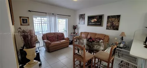 405 W 69th Pl, Hialeah, FL 33014 photo 30