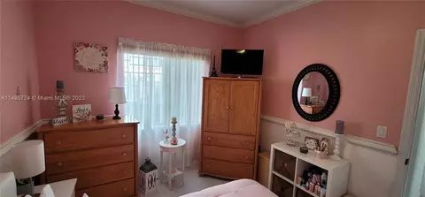 405 W 69th Pl, Hialeah, FL 33014 photo 18