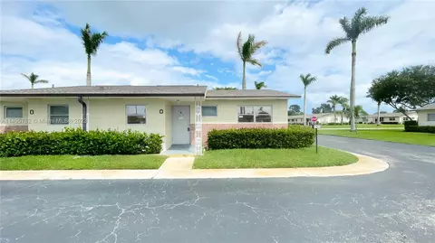 2811 E Ashley Dr E #H, West Palm Beach, FL 33415