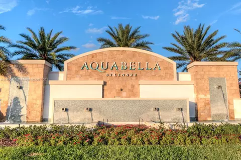 View/Area - 10038 W 32nd Ln, Hialeah, FL 33018 photo 3 of 3