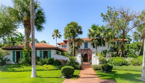 125 E Lakewood Rd, West Palm Beach, FL 33405
