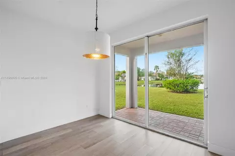 4431 E Seneca Ave, Weston, FL 33332 photo 13