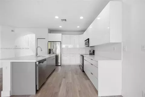 4431 E Seneca Ave, Weston, FL 33332 photo 11