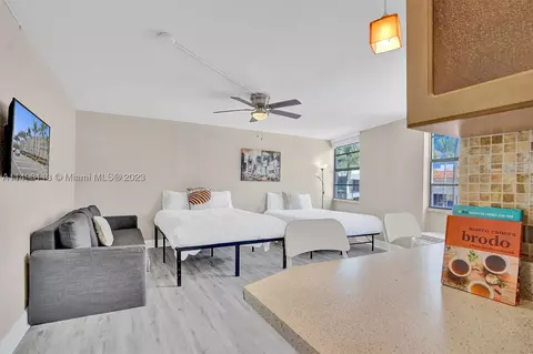 710 Washington Ave #225, Miami Beach, FL 33139