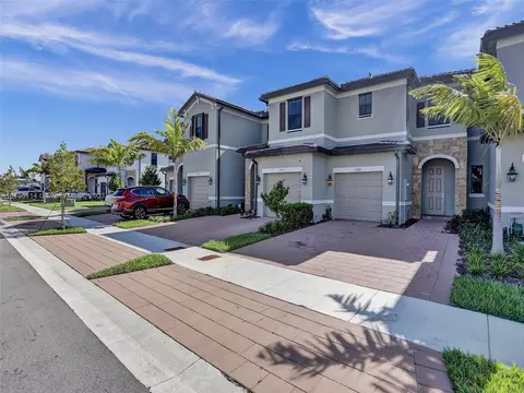 11089 W 33 Ct, Hialeah, FL 33018