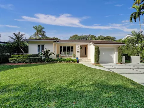 5724 Michelangelo St, Coral Gables, FL 33146