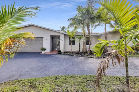4060 NW 120th Way, Sunrise, FL 33323