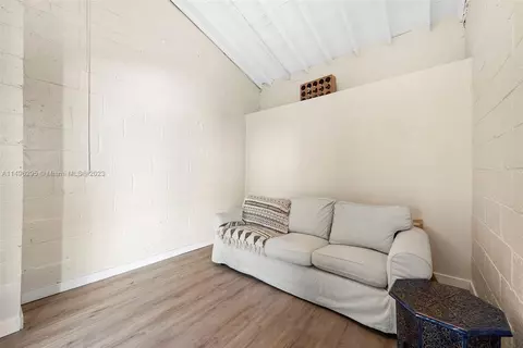 8835 Byron Ave, Surfside, FL 33154 photo 36