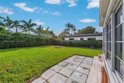8835 Byron Ave, Surfside, FL 33154 photo 44